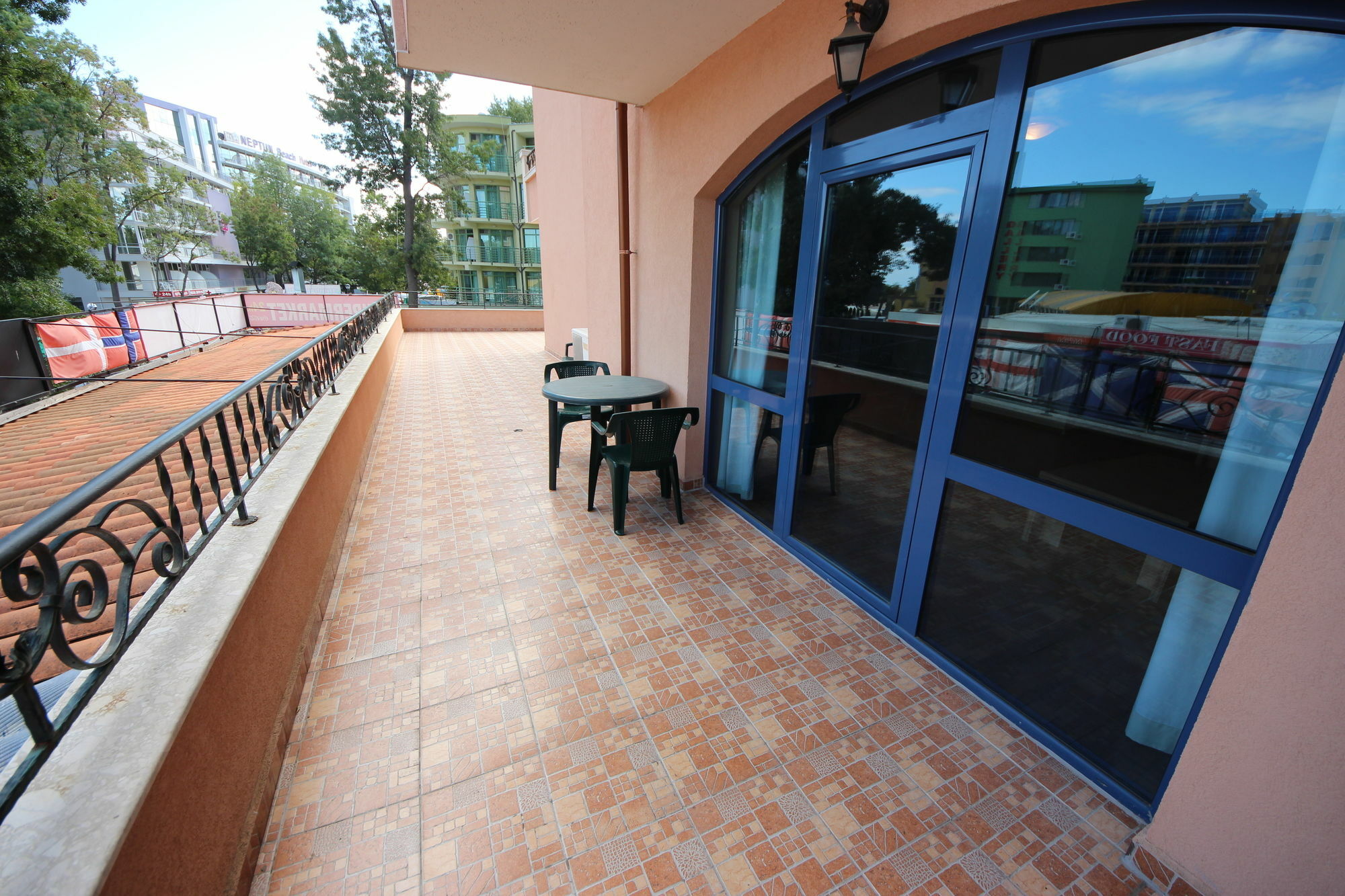 Menada Villa Bonita Apartments Солнечный берег Экстерьер фото