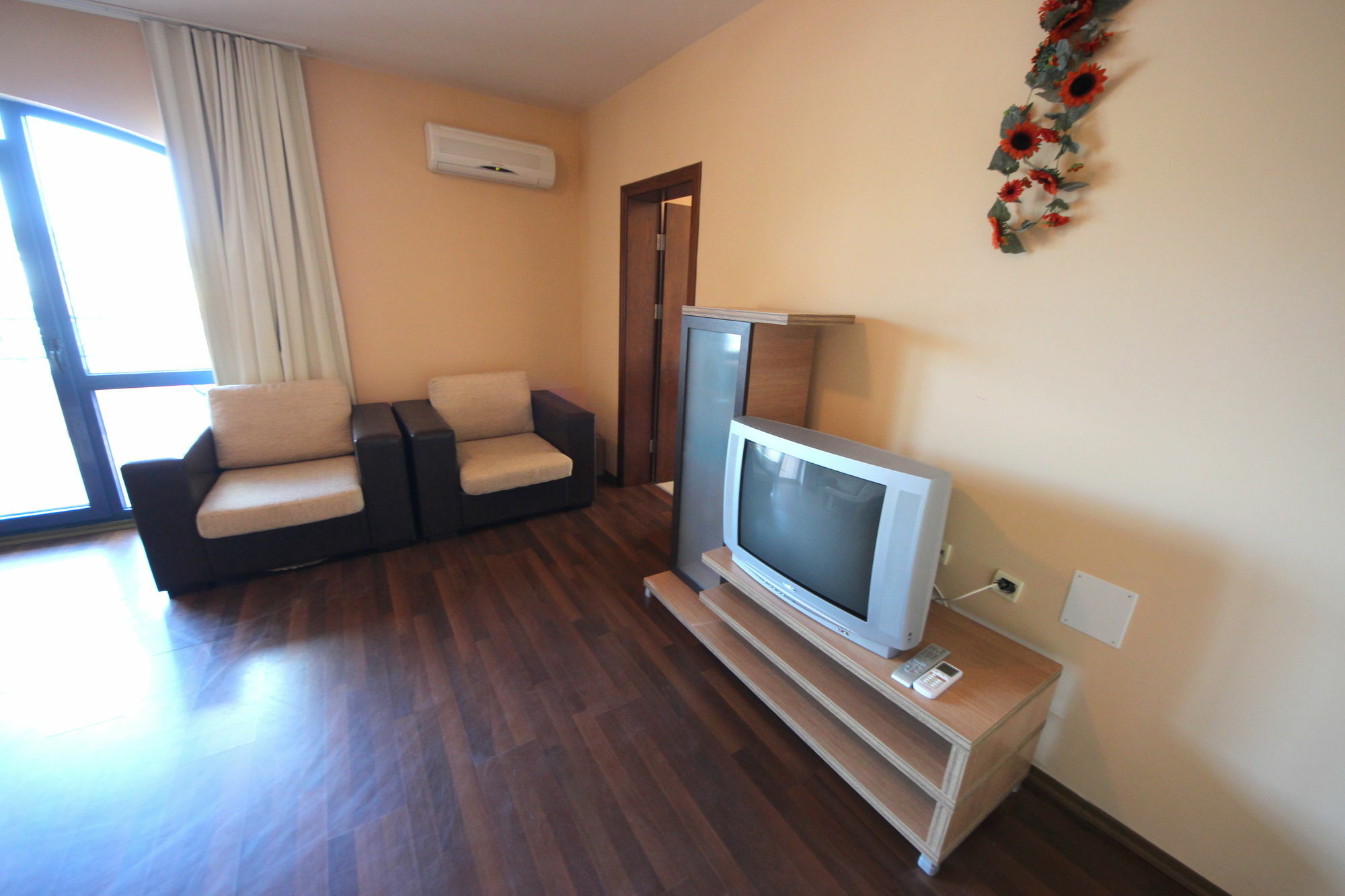 Menada Villa Bonita Apartments Солнечный берег Экстерьер фото