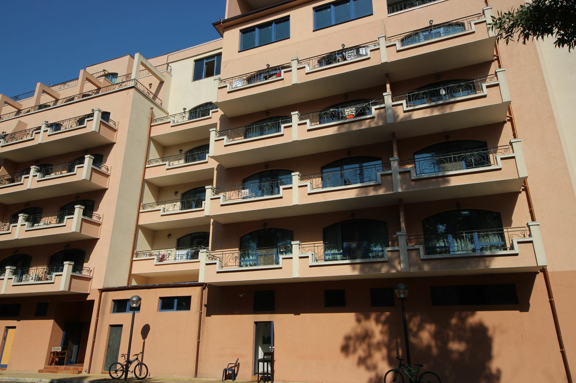 Menada Villa Bonita Apartments Солнечный берег Экстерьер фото